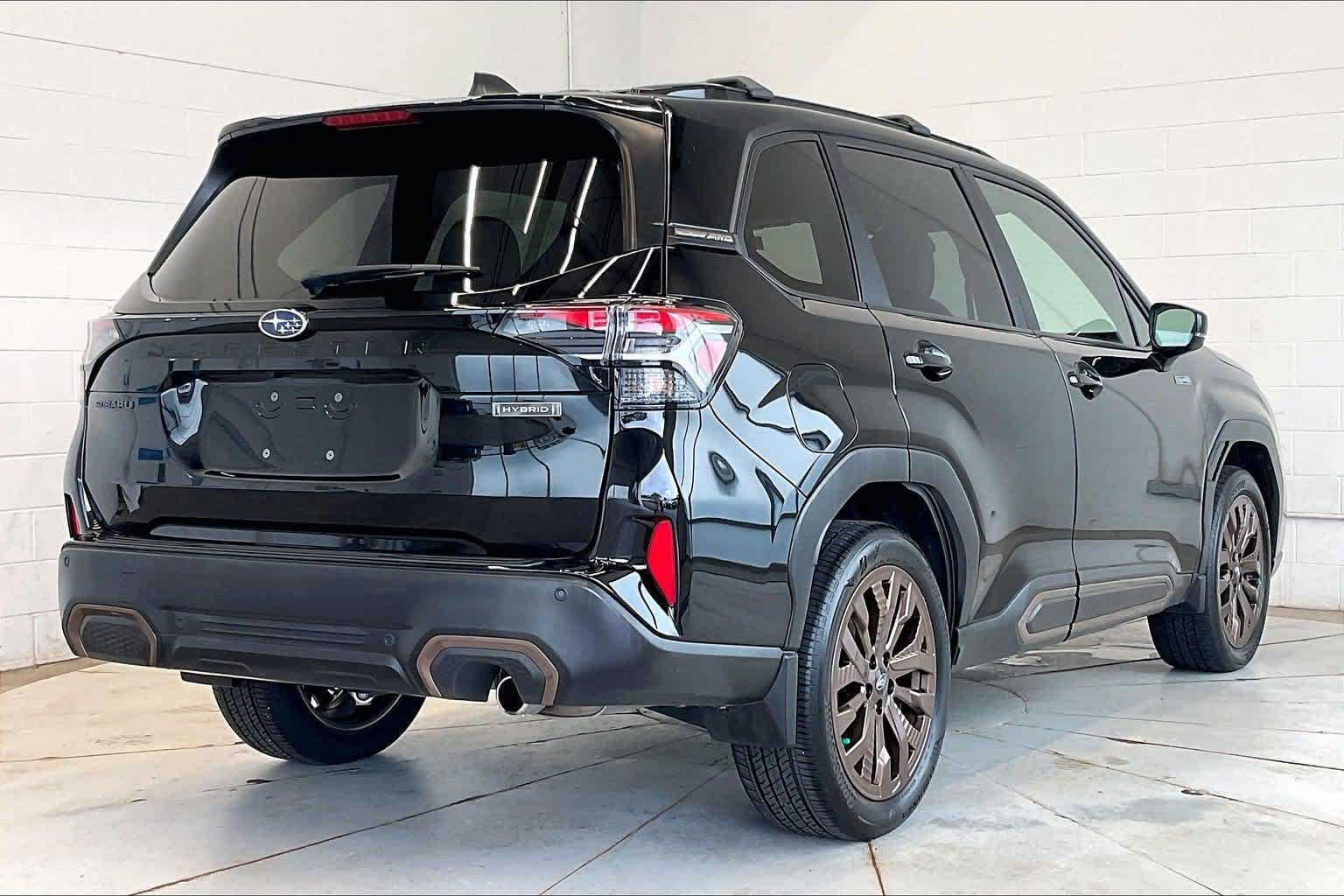 Used 2025 Subaru Forester Sport AWD/4WD image 23