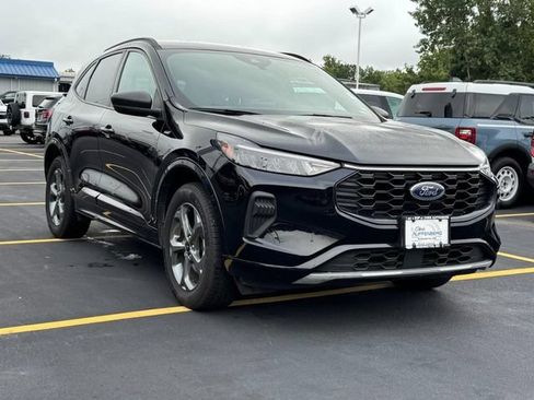 Used 2024 Ford Escape ST-Line AWD/4WD image 2