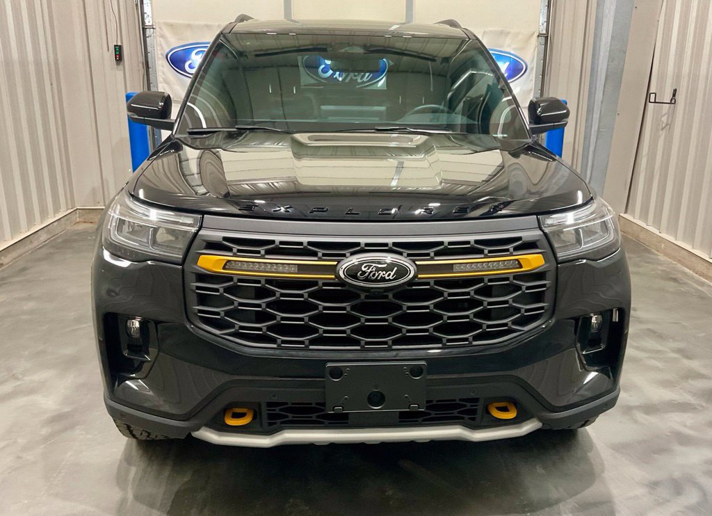 Used 2026 Ford Explorer Tremor w/ Tremor Ultimate Package AWD/4WD image 5