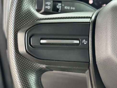 Used 2024 Chevrolet Colorado W/T RWD image 17