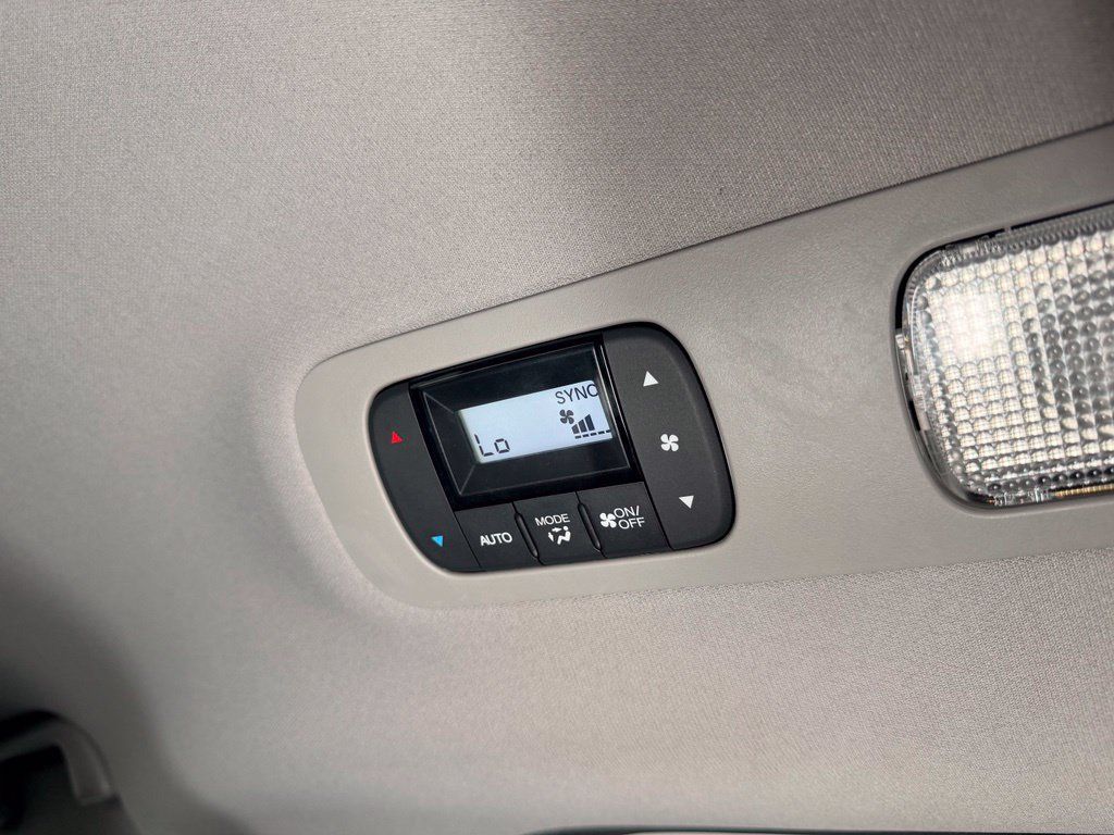 Used 2019 Honda Odyssey Touring image 12