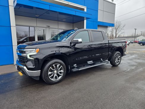 Certified 2023 Chevrolet Silverado 1500 LT AWD/4WD image 5