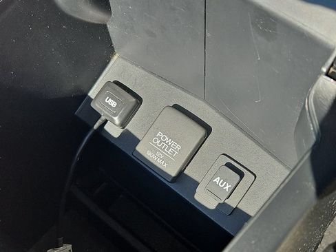 Used 2016 Honda CR-V SE image 17