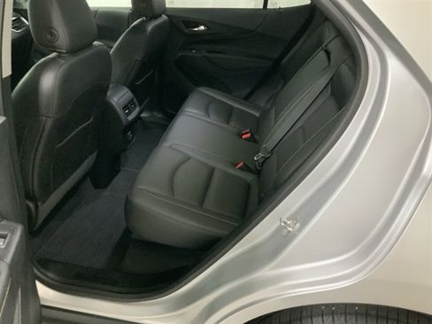 Used 2020 Chevrolet Equinox Premier AWD/4WD image 16