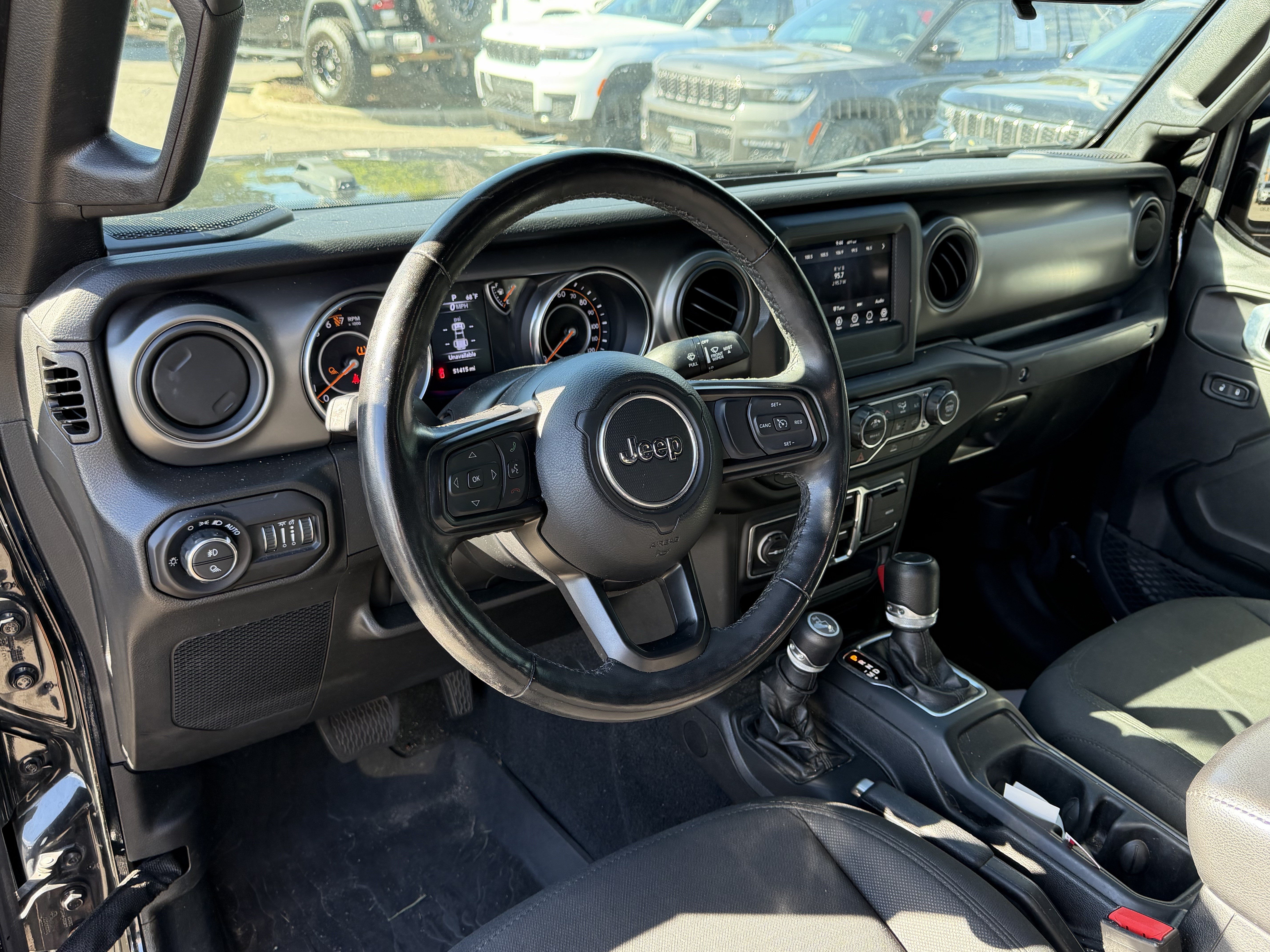 Used 2022 Jeep Gladiator Sport AWD/4WD image 11