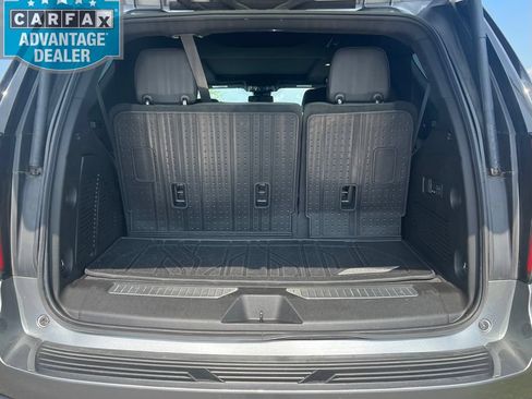 Used 2023 Chevrolet Tahoe RST w/ Luxury Package AWD/4WD image 27