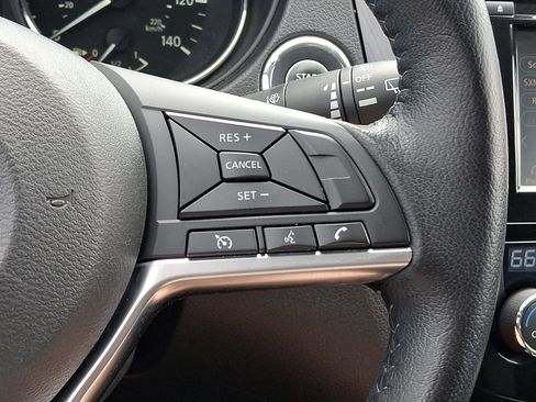 Certified 2020 Nissan Rogue SV AWD/4WD image 20
