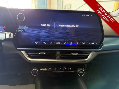 Used 2024 Chevrolet Equinox EV LT w/ Active Safety Package 3 FWD image 23