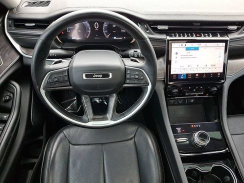 Used 2021 Jeep Grand Cherokee L Limited AWD/4WD image 13