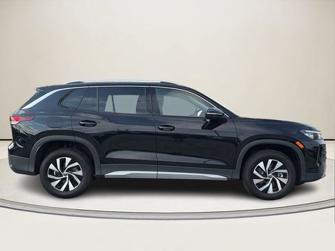 New 2026 Volkswagen Tiguan S AWD/4WD image 2