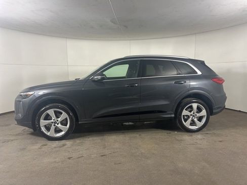 Used 2025 Audi Q5 Premium Plus w/ Premium Plus image 4