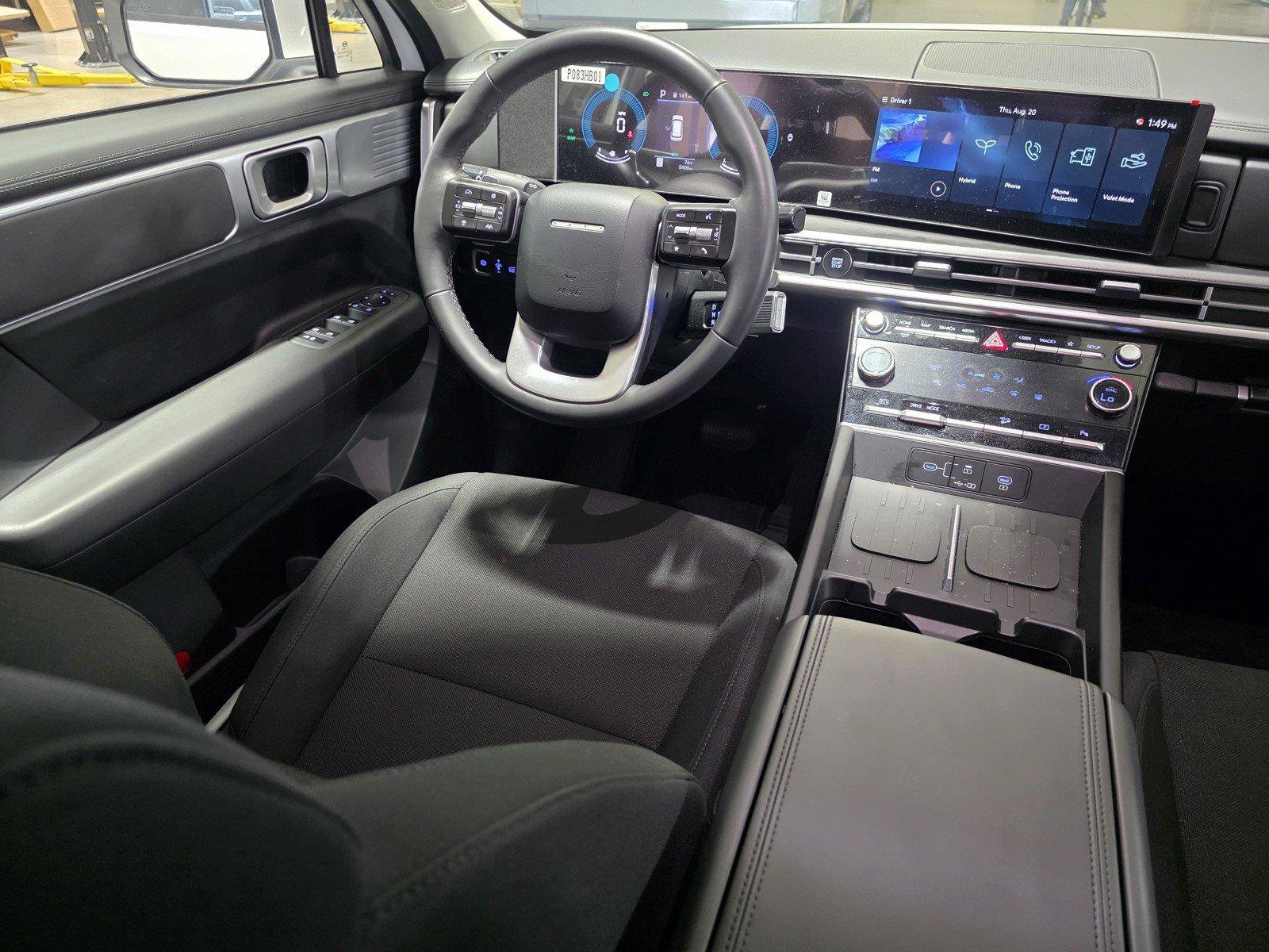 Used 2026 Hyundai Santa Fe SE FWD image 16