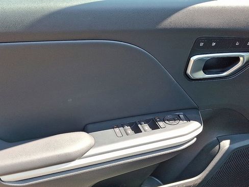 New 2025 Kia K4 GT-Line Turbo image 11