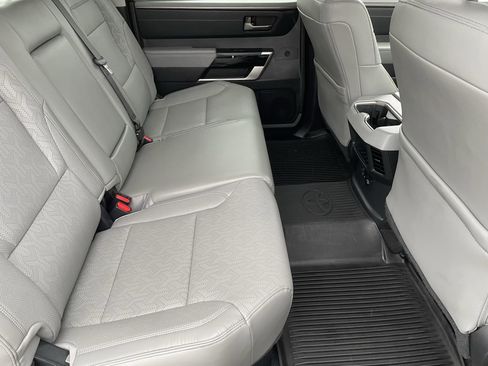 Used 2024 Toyota Tundra Limited image 12