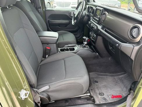 Used 2021 Jeep Wrangler Unlimited Sport AWD/4WD image 15
