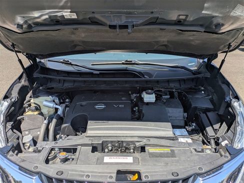 Used 2018 Nissan Murano S image 34