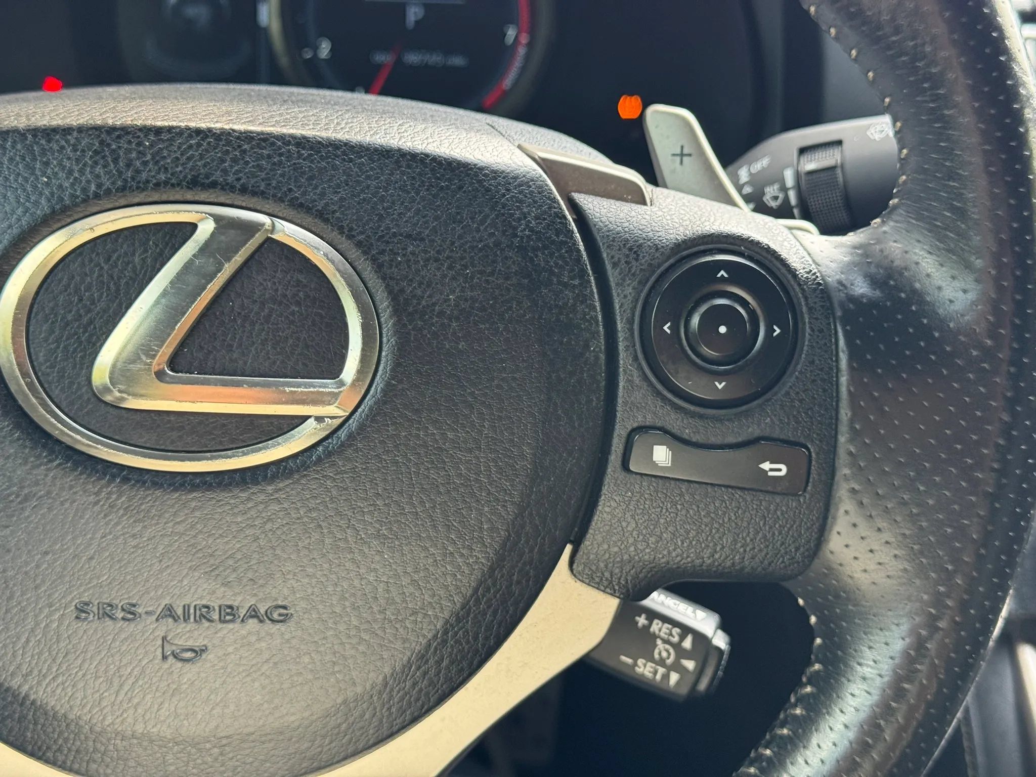 Used 2015 Lexus IS 350 w/ F-Sport Package RWD image 23