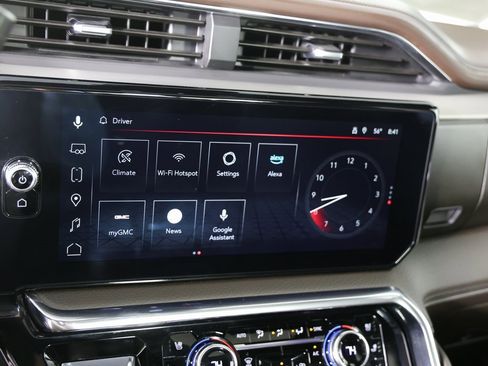 Certified 2025 GMC Sierra 3500 Denali w/ Denali Reserve Package image 20