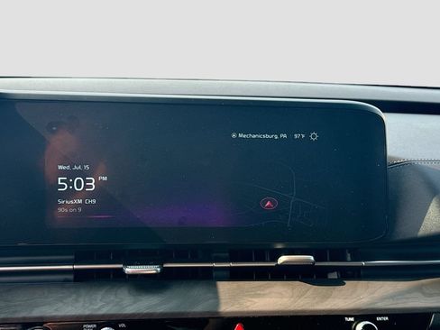 Certified 2023 Kia Carnival SX FWD image 18