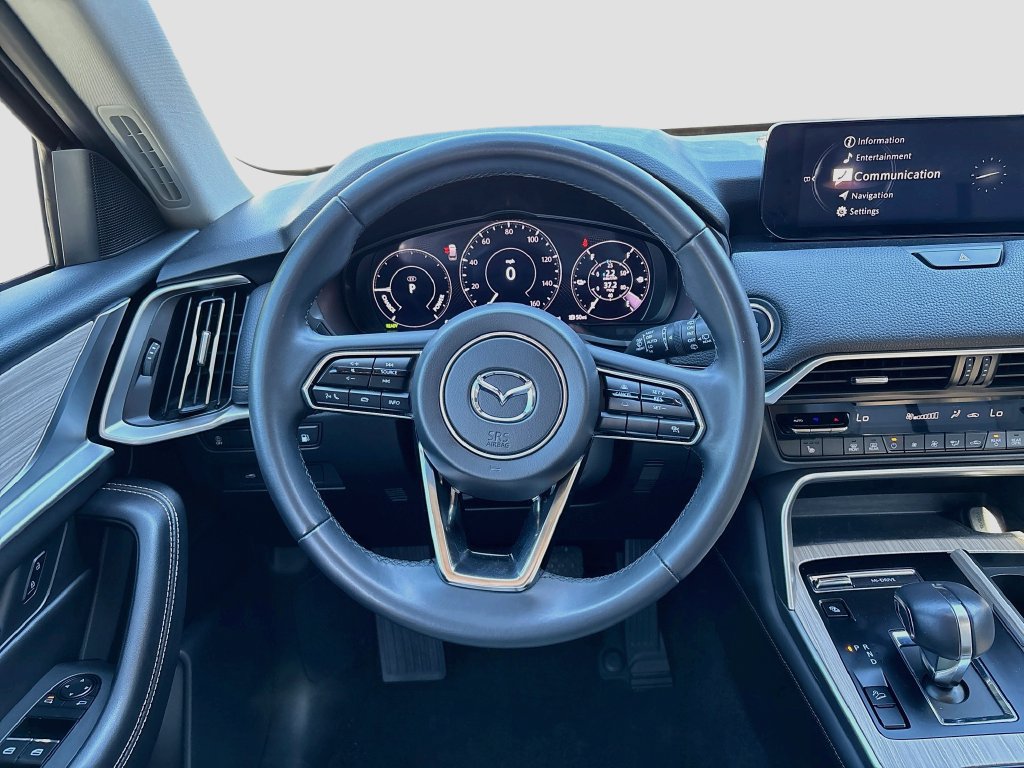 Certified 2024 MAZDA CX-90 Plug-In Hybrid w/ Preferred AWD/4WD image 11