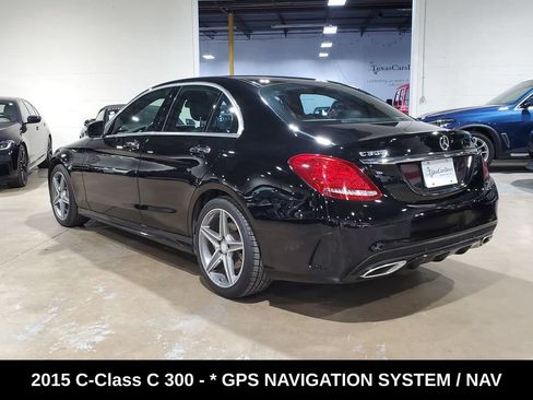 Used 2015 Mercedes-Benz C 300 4MATIC Sedan image 12