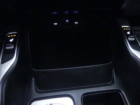 Used 2025 Kia Sorento EX FWD image 17