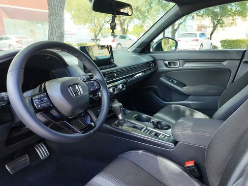 Used 2025 Honda Civic Sport image 7