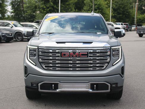 Used 2026 GMC Sierra 1500 Denali AWD/4WD image 2