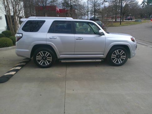 Used 2023 Toyota 4Runner Limited image 14