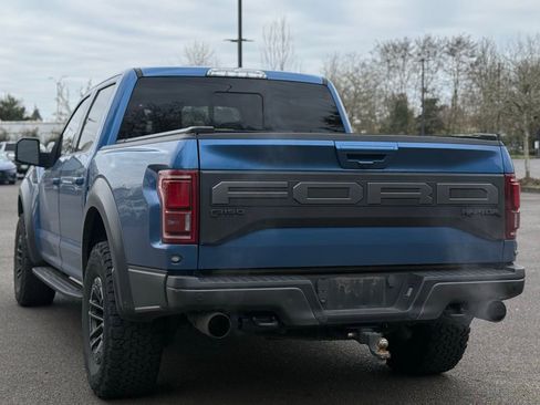 Used 2019 Ford F150 Raptor w/ Equipment Group 802A Luxury image 3
