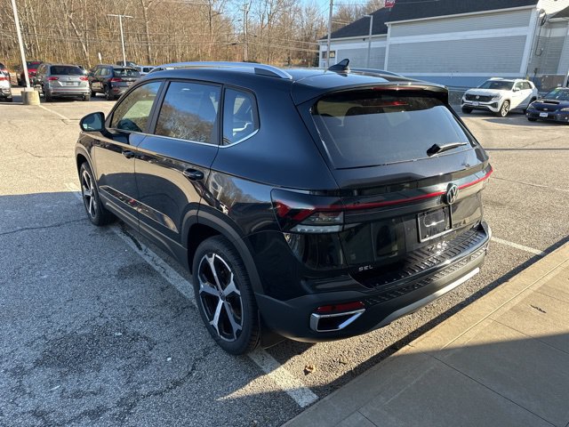 New 2026 Volkswagen Taos SEL AWD/4WD image 5