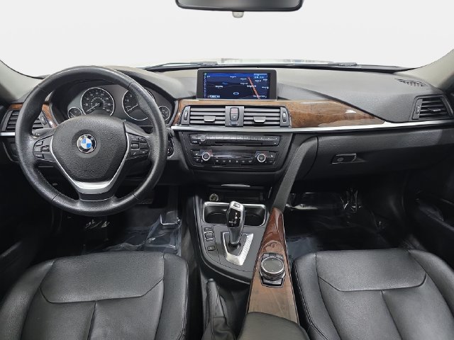 Used 2015 BMW 328i xDrive Sedan AWD/4WD image 10