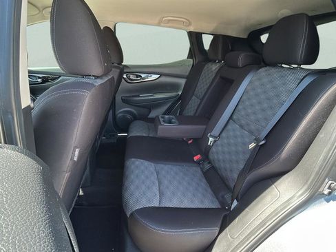 Used 2019 Nissan Rogue Sport SV w/ All-Weather Package image 16