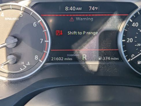 Certified 2025 Nissan Rogue SV FWD image 32