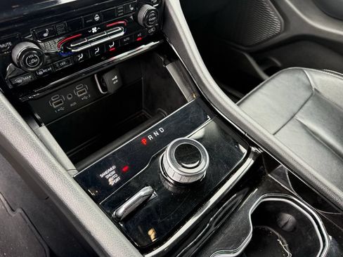 Used 2023 Jeep Grand Cherokee Limited AWD/4WD image 37