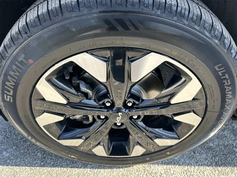 Used 2023 Kia Sportage X-Line w/ X-Line Premium Package image 9