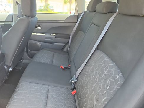 Used 2023 Mitsubishi Outlander Sport ES AWD/4WD image 11