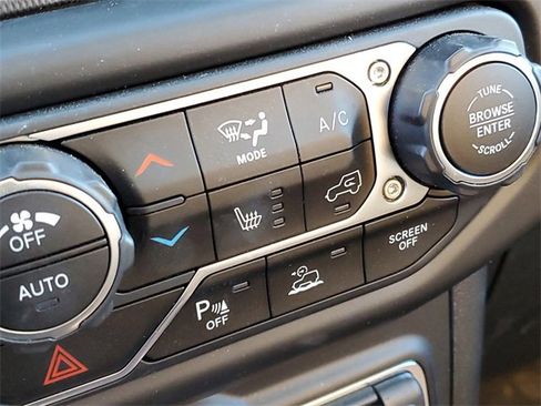 Used 2023 Jeep Wrangler Unlimited Sahara w/ Dual Top Group image 23