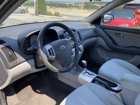 Used 2008 Hyundai Elantra GLS FWD image 11