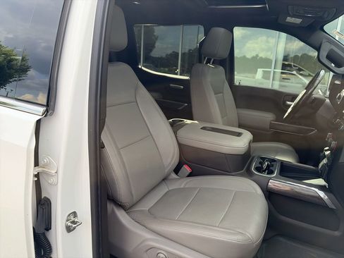 Used 2020 Chevrolet Silverado 1500 LTZ w/ LTZ Premium Package AWD/4WD image 37