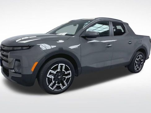 Used 2025 Hyundai Santa Cruz Limited AWD/4WD image 4