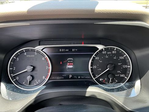 Used 2025 Nissan Rogue SV AWD/4WD image 19