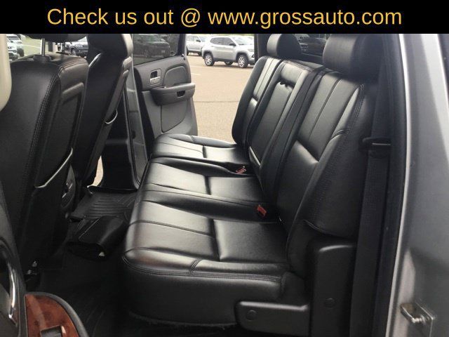 Used 2011 Chevrolet Silverado 2500 LTZ w/ Snow Plow Prep Package AWD/4WD image 26
