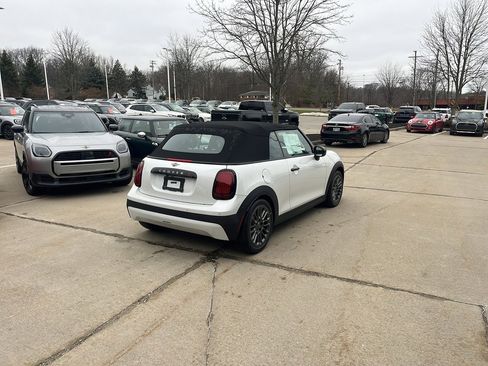 New 2026 MINI Cooper S image 3