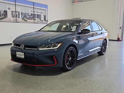 New 2026 Volkswagen Jetta GLI Autobahn FWD image 5