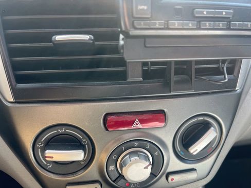 Used 2012 Subaru Forester 2.5X Premium image 17