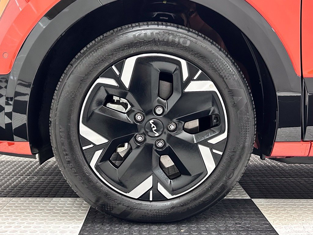 Used 2023 Kia Niro Wave FWD image 8