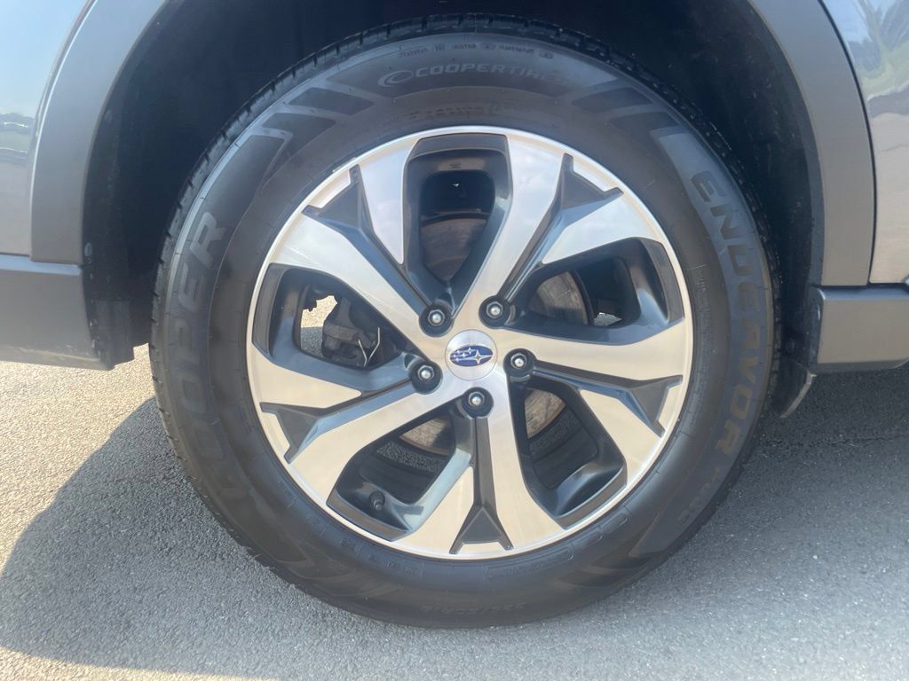 Used 2020 Subaru Outback Limited XT AWD/4WD image 12