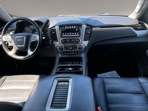 Used 2020 GMC Yukon XL Denali w/ Open Road Package AWD/4WD image 7
