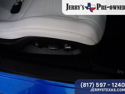 Used 2024 Chevrolet Corvette Stingray Preferred Cpe RWD image 27